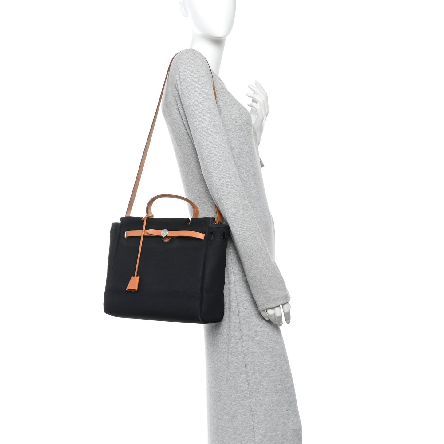 Toile Vache Calfskin Herbag 30 PM Black Natural