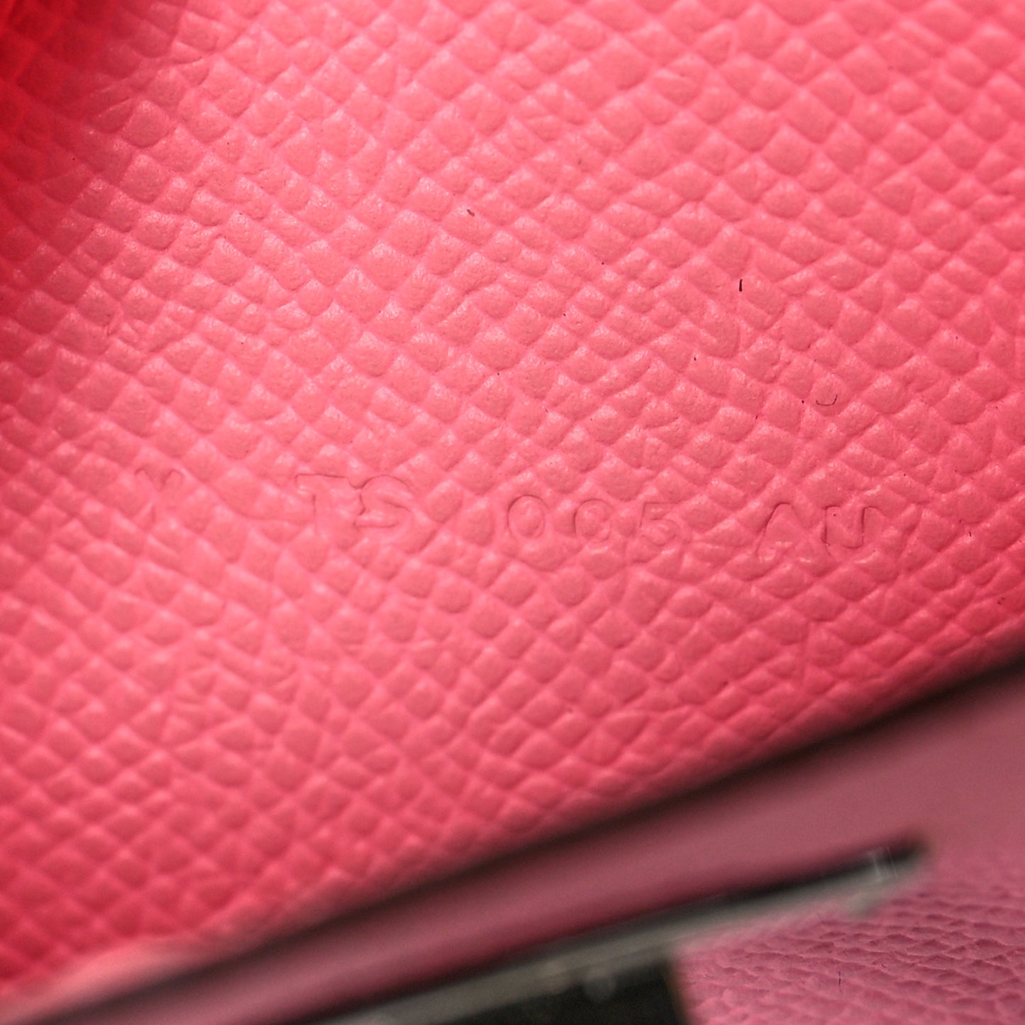 Epsom Kelly Pocket Compact Wallet Rose Confetti