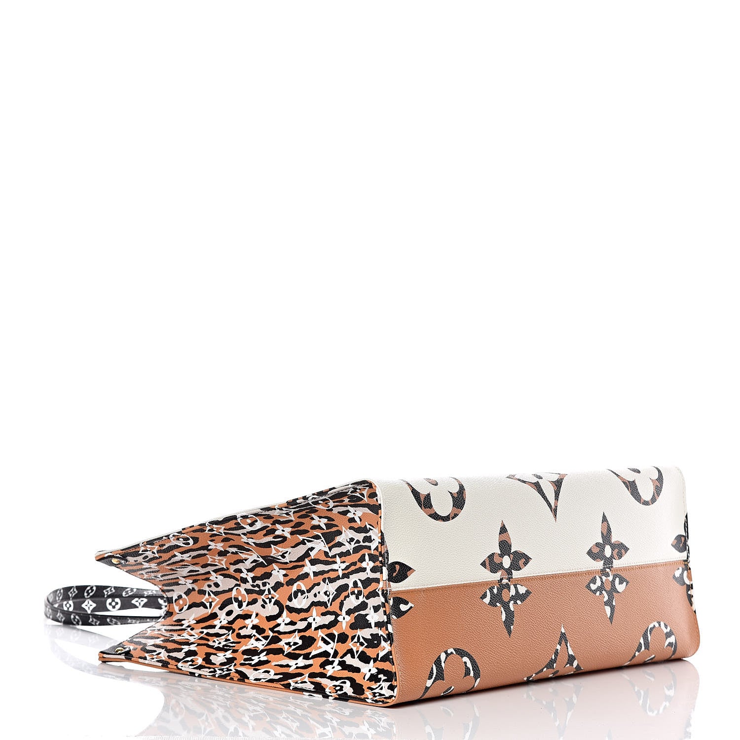 Louis Vuitton Monogram Giant Jungle Onthego GM Ivory 4 of 9