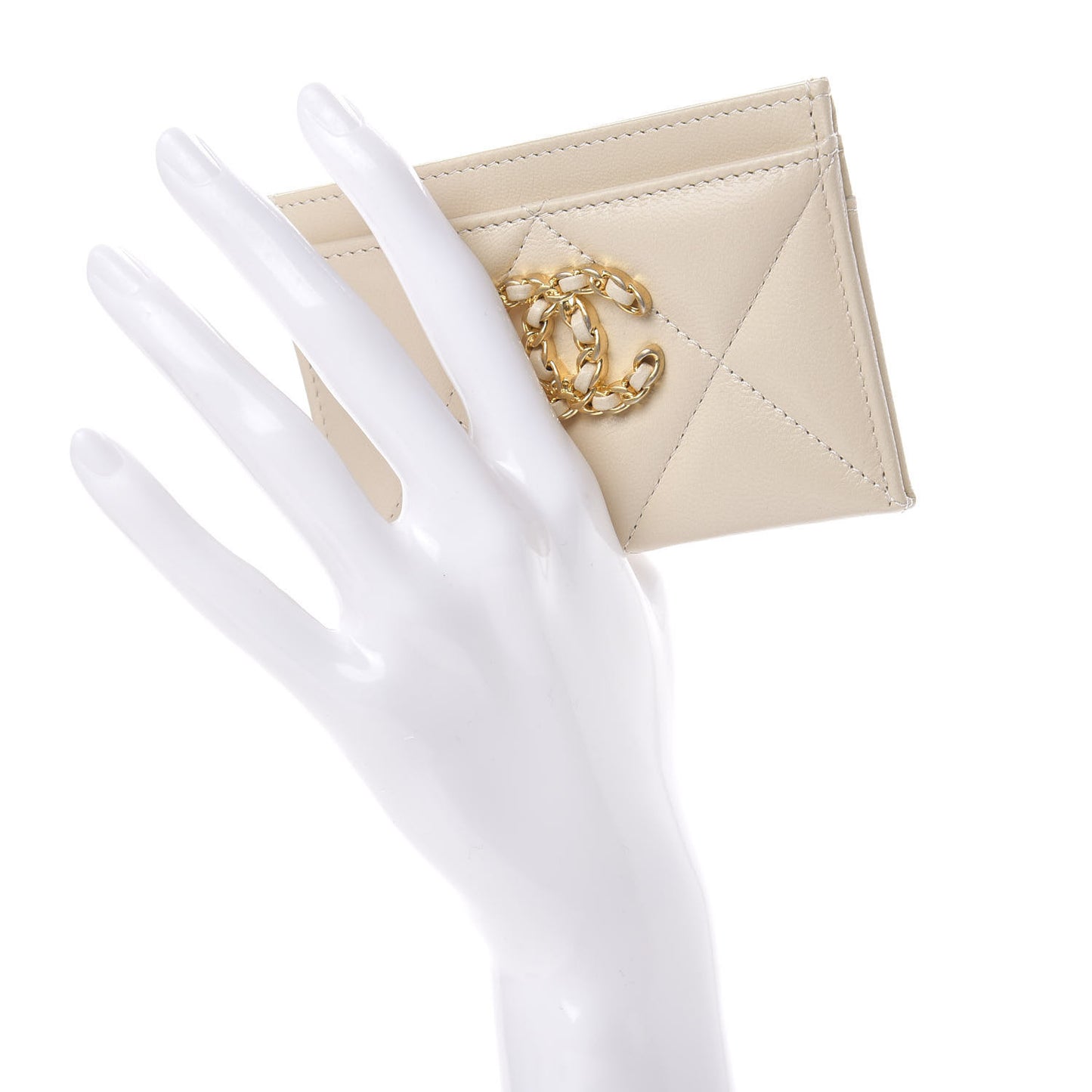 Shiny Goatskin Quilted Chanel 19 Card Holder Beige