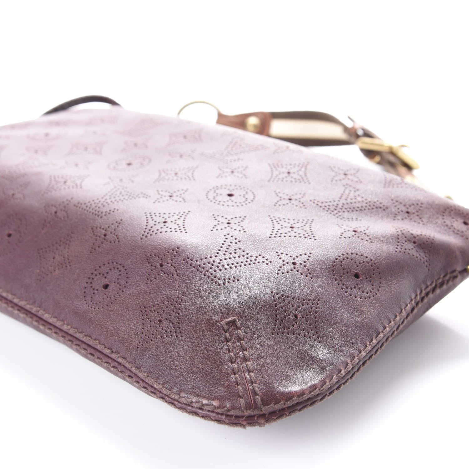 Louis Vuitton Mahina Onatah Pochette Aubergine 7 of 12