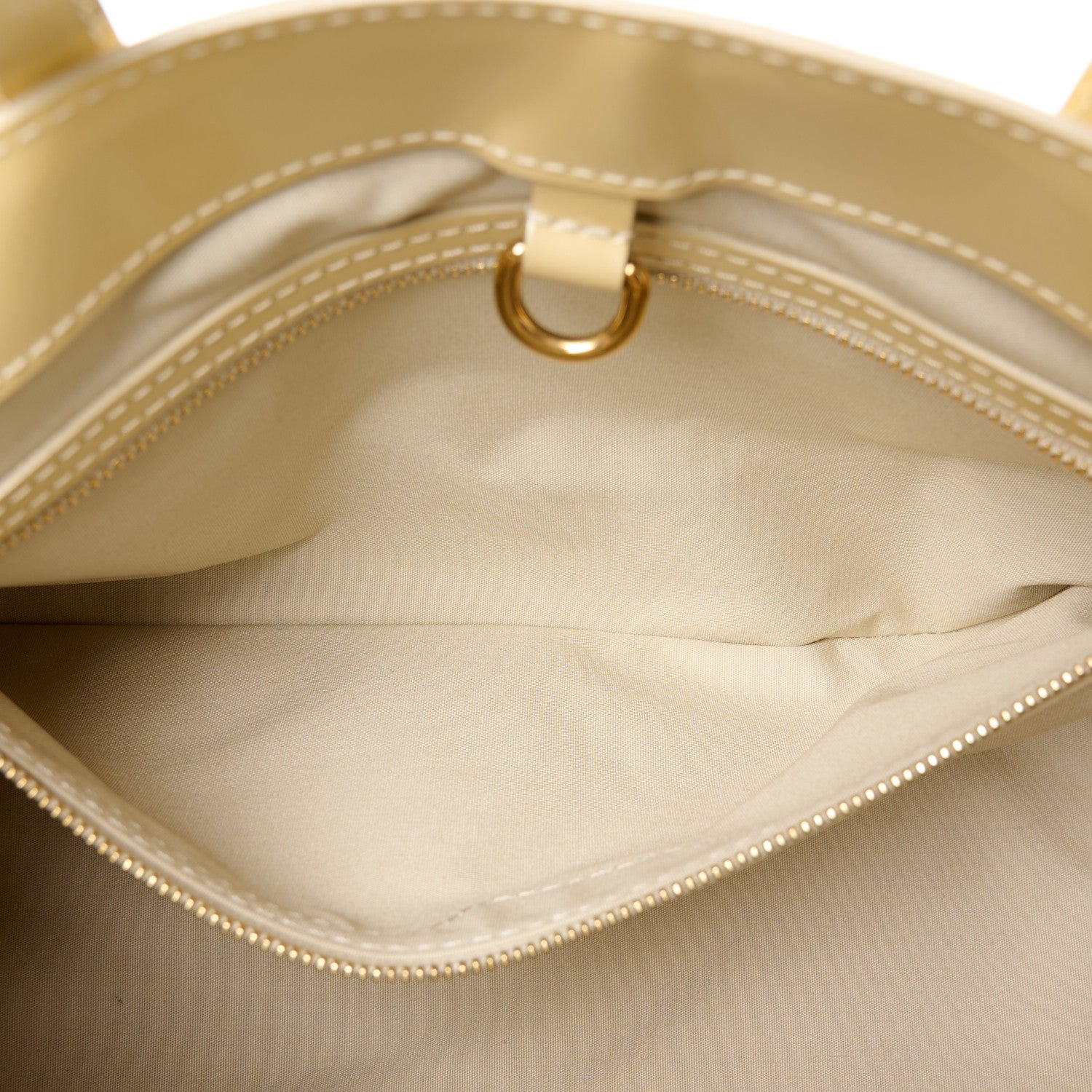 Louis Vuitton Vernis Wilshire PM Blanc Corail 6 of 13