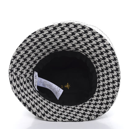 Christian Dior Technical Fabric 30 Montaigne Large Brim Bucket Hat with Veil 58 Black White 6 of 8