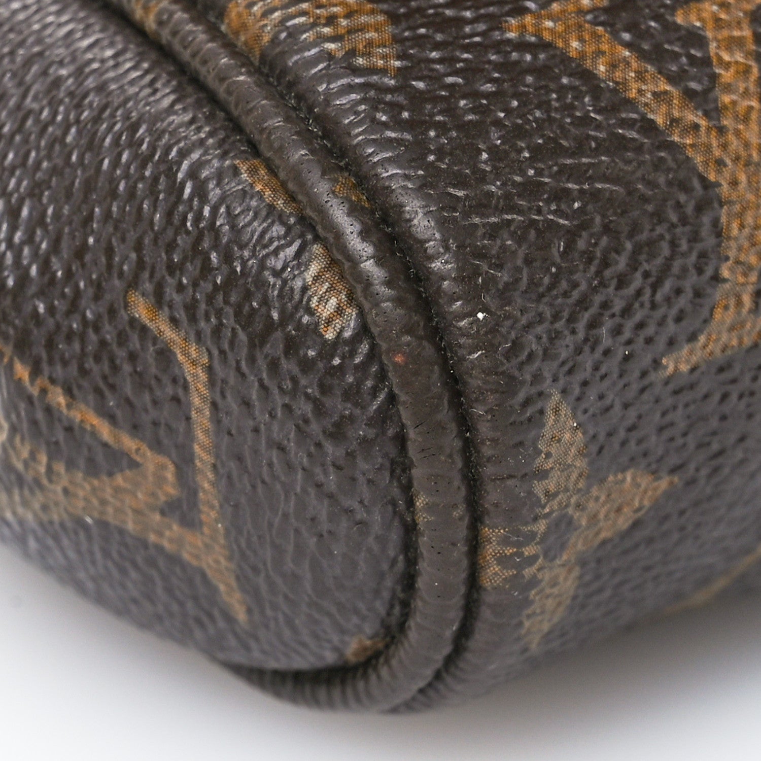 Louis Vuitton Monogram Favorite PM 9 of 14