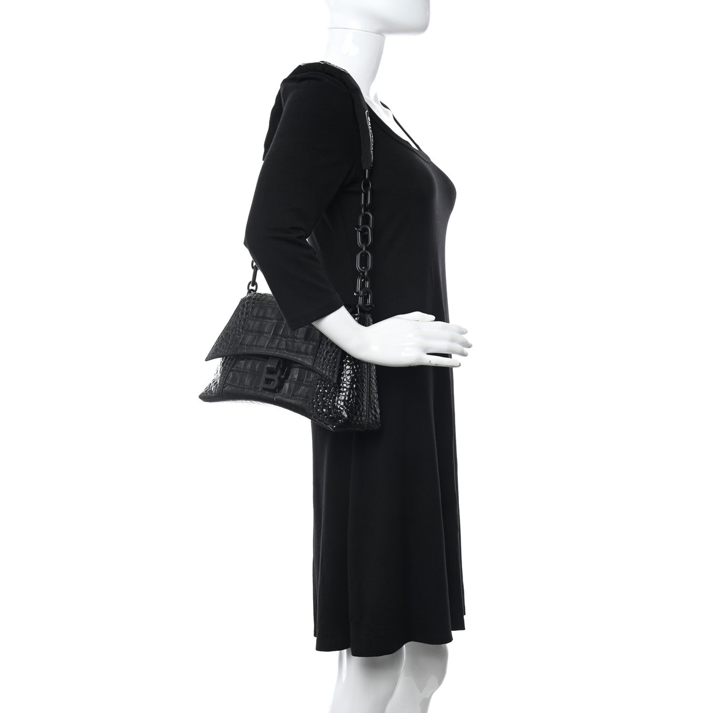 Calfskin Crocodile Embossed Monochrome S Downtown Chain Shoulder Bag Black