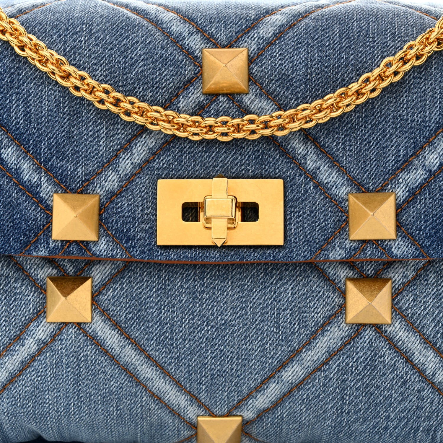 Valentino Garavani Denim Large Roman Stud Shoulder Bag Light Denim Selleria 7 of 9