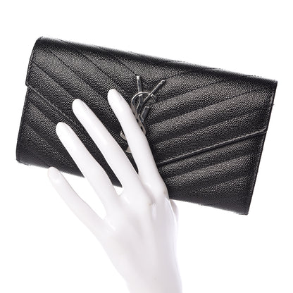 Saint Laurent Grain De Poudre Matelasse Chevron Monogram Flap Wallet Black 2 of 7