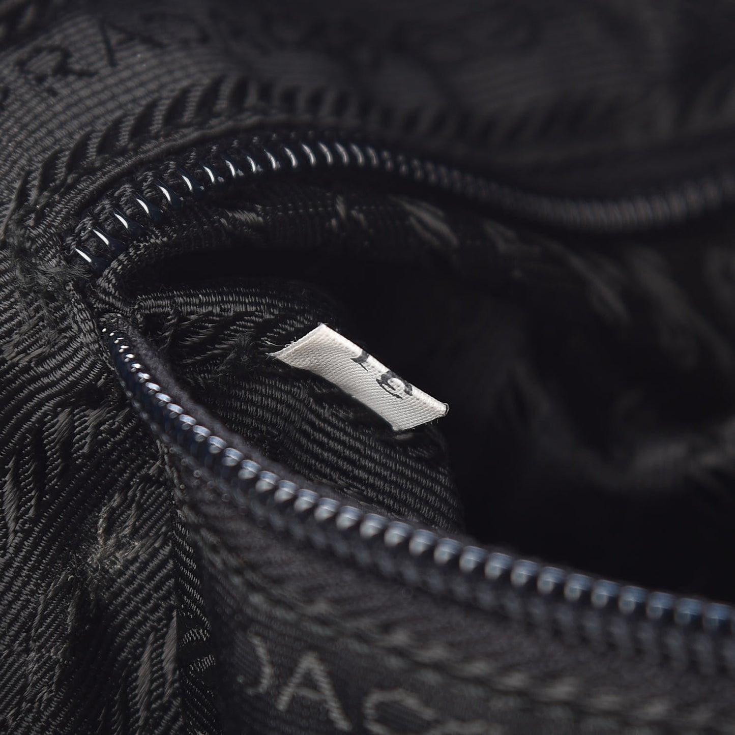Nylon Vela Medium Backpack Black