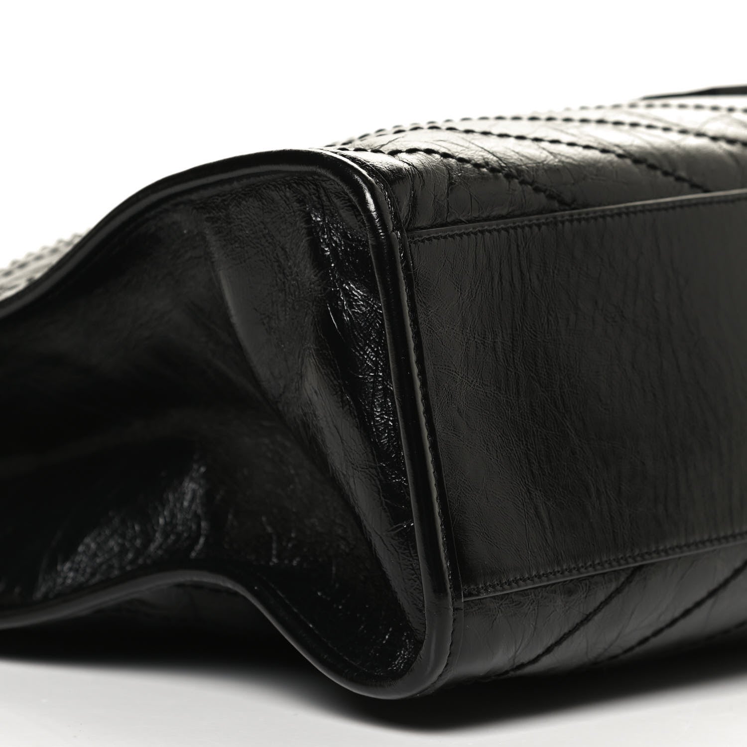 Saint Laurent Crinkled Calfskin Matelasse Monogram Niki Shoulder Bag Black 10 of 11