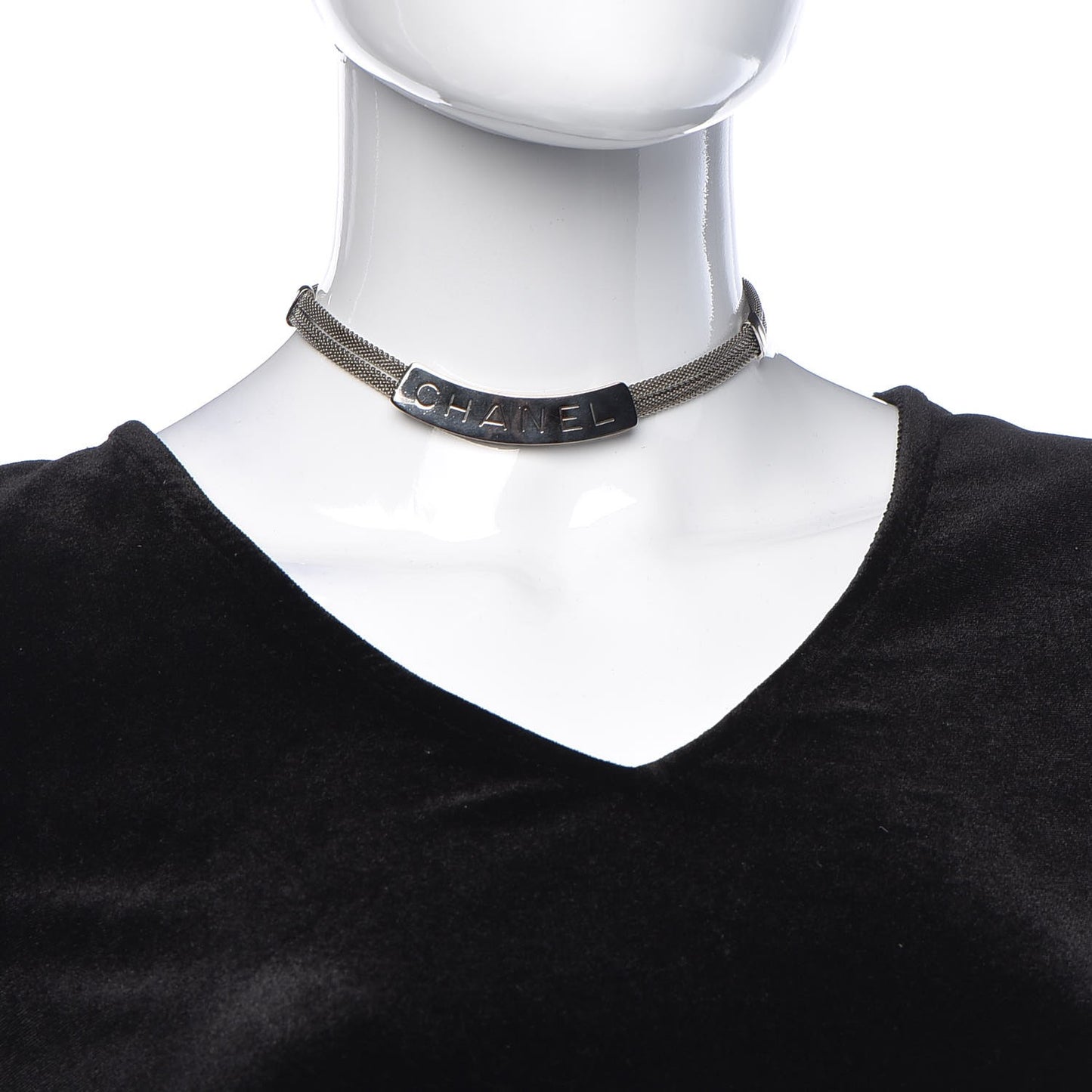Metal Logo Choker Necklace Silver
