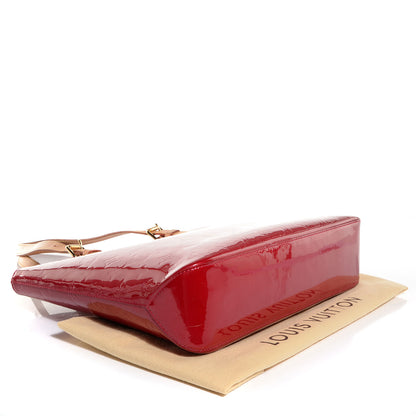 Louis Vuitton Vernis Brentwood Pomme D'Amour 4 of 8