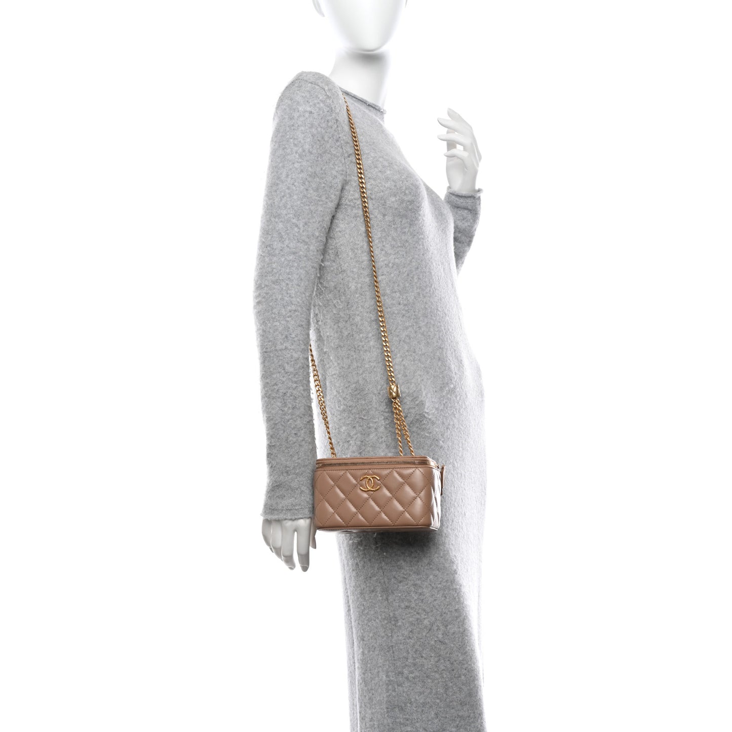 Lambskin Quilted Small Pillow Crush Vanity Case With Chain Beige