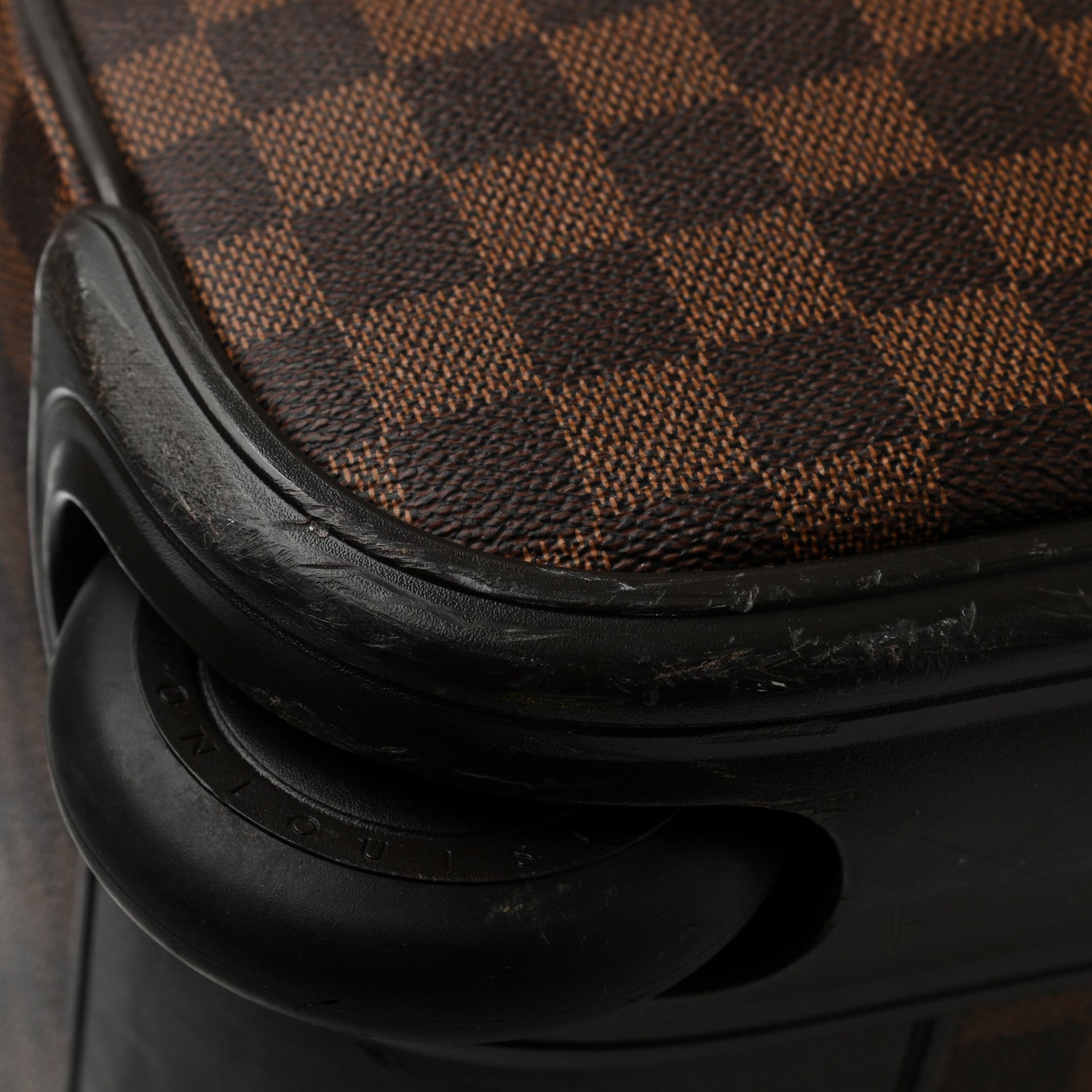 Louis Vuitton Damier Ebene Eole 50 13 of 15