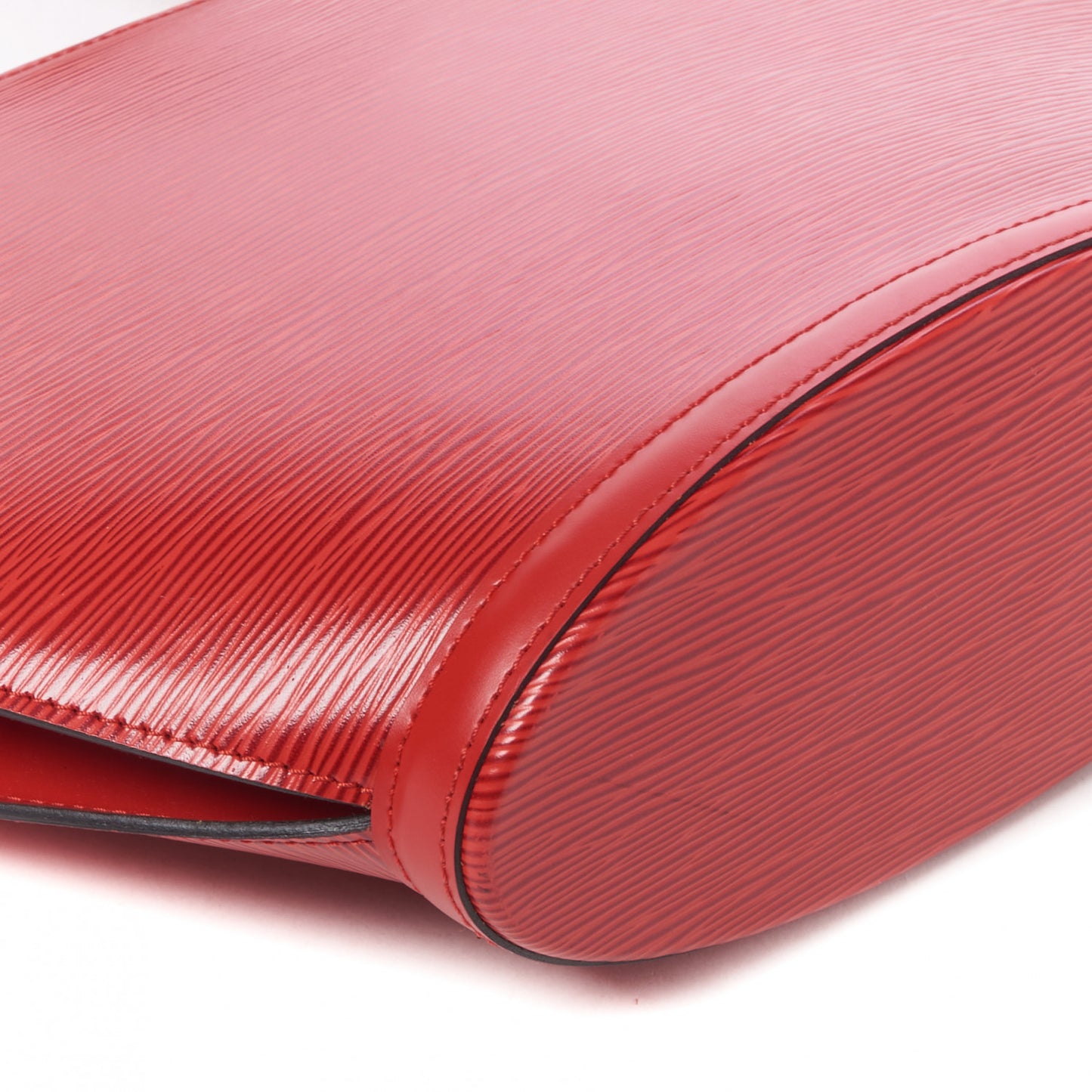 Epi Saint Jacques PM Long Straps Red