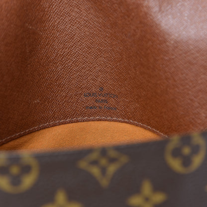 Louis Vuitton Monogram Musette GM 6 of 13