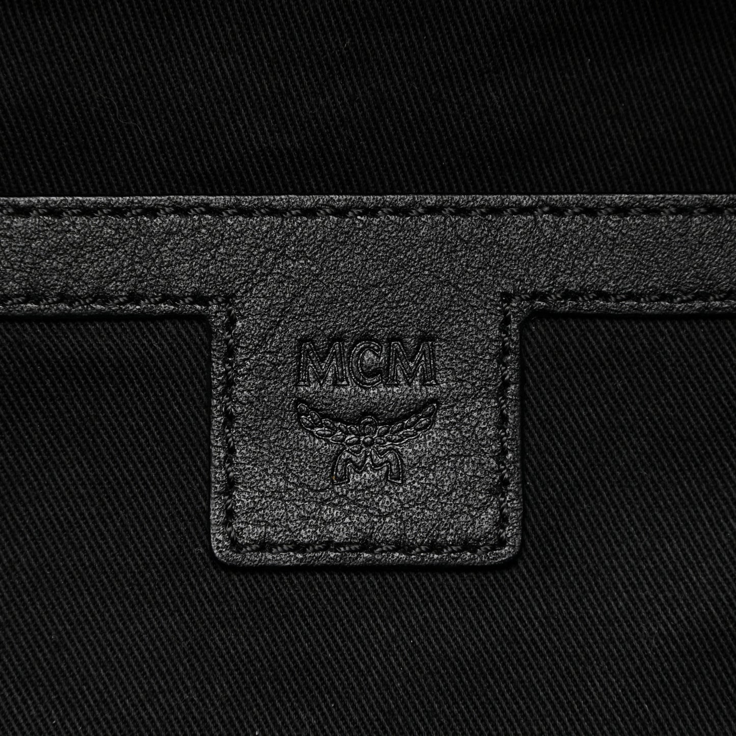 Visetos Medium Belt Bag Black