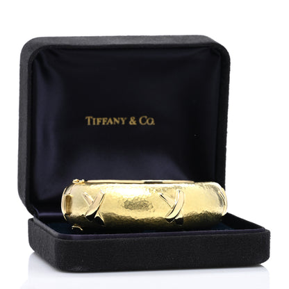 Tiffany 18K Yellow Gold Paloma Picasso X Graffiti Bangle Bracelet 4 of 4