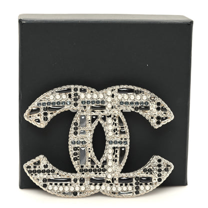 Chanel Crystal Pearl CC Tweed Brooch Blue White Pearly White 4 of 4