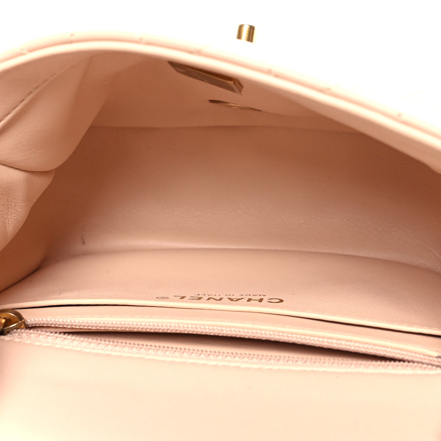 Lambskin Quilted Mini Pearl Crush Flap Light Beige
