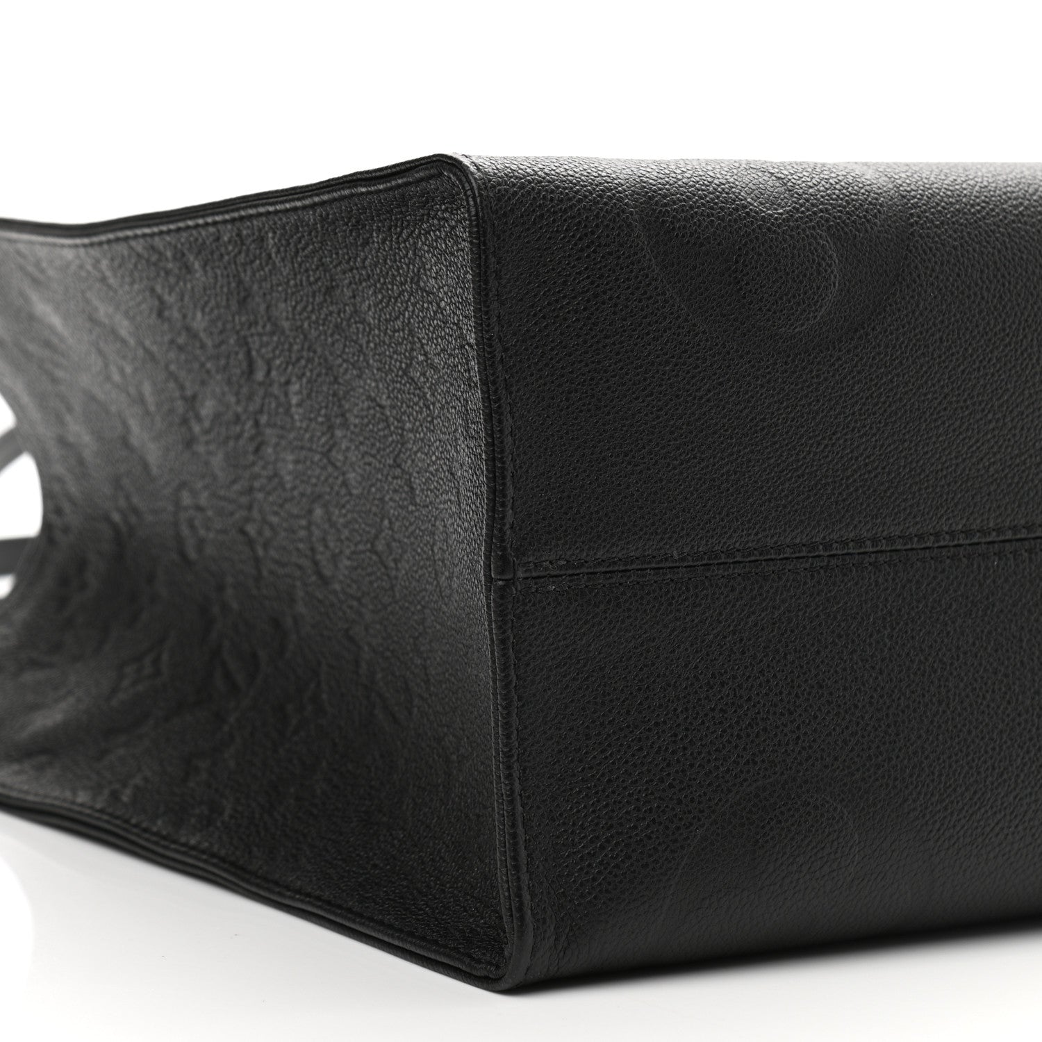 Louis Vuitton Empreinte Monogram Giant Onthego GM Black 8 of 10