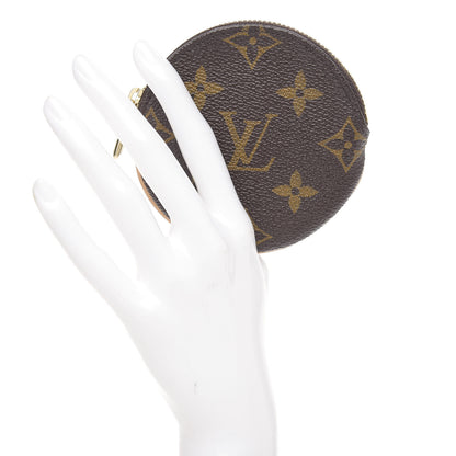 Louis Vuitton Monogram Round Coin Purse 2 of 7
