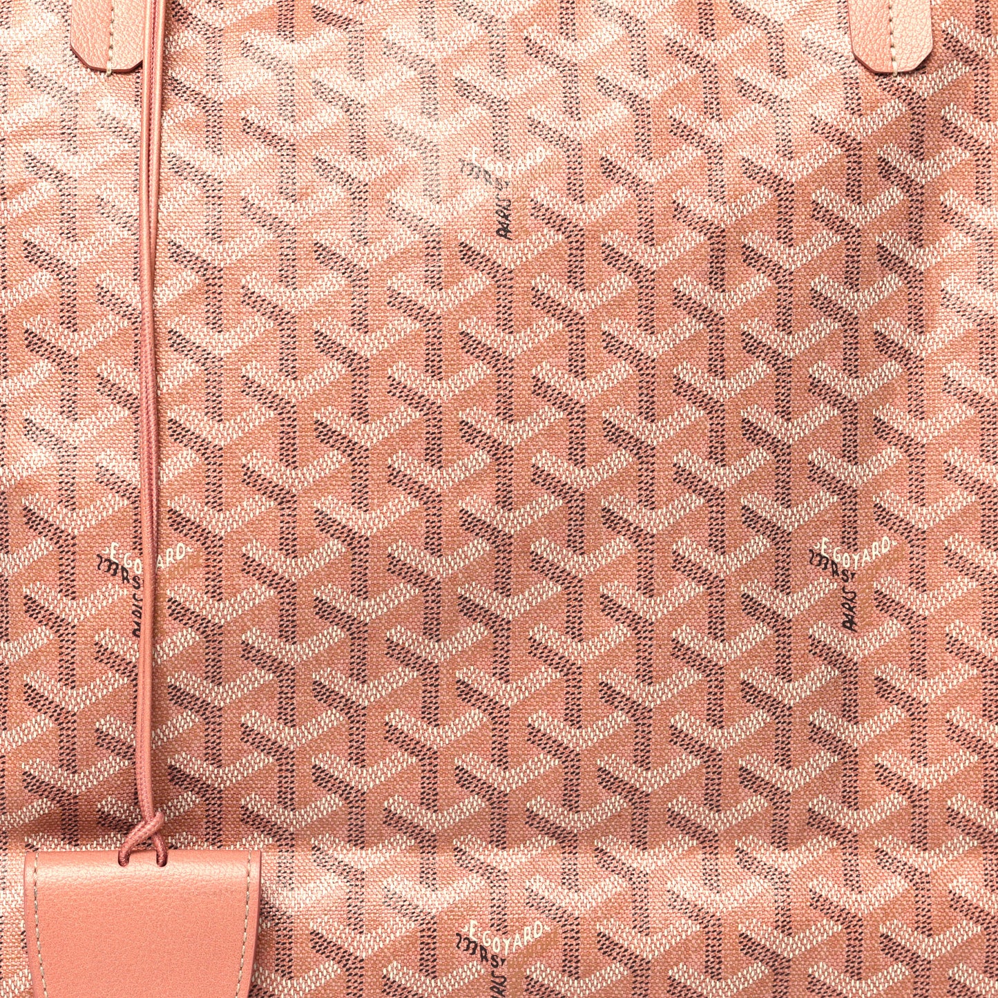 Iridescent Goyardine Saint Louis GM Pearly Coral