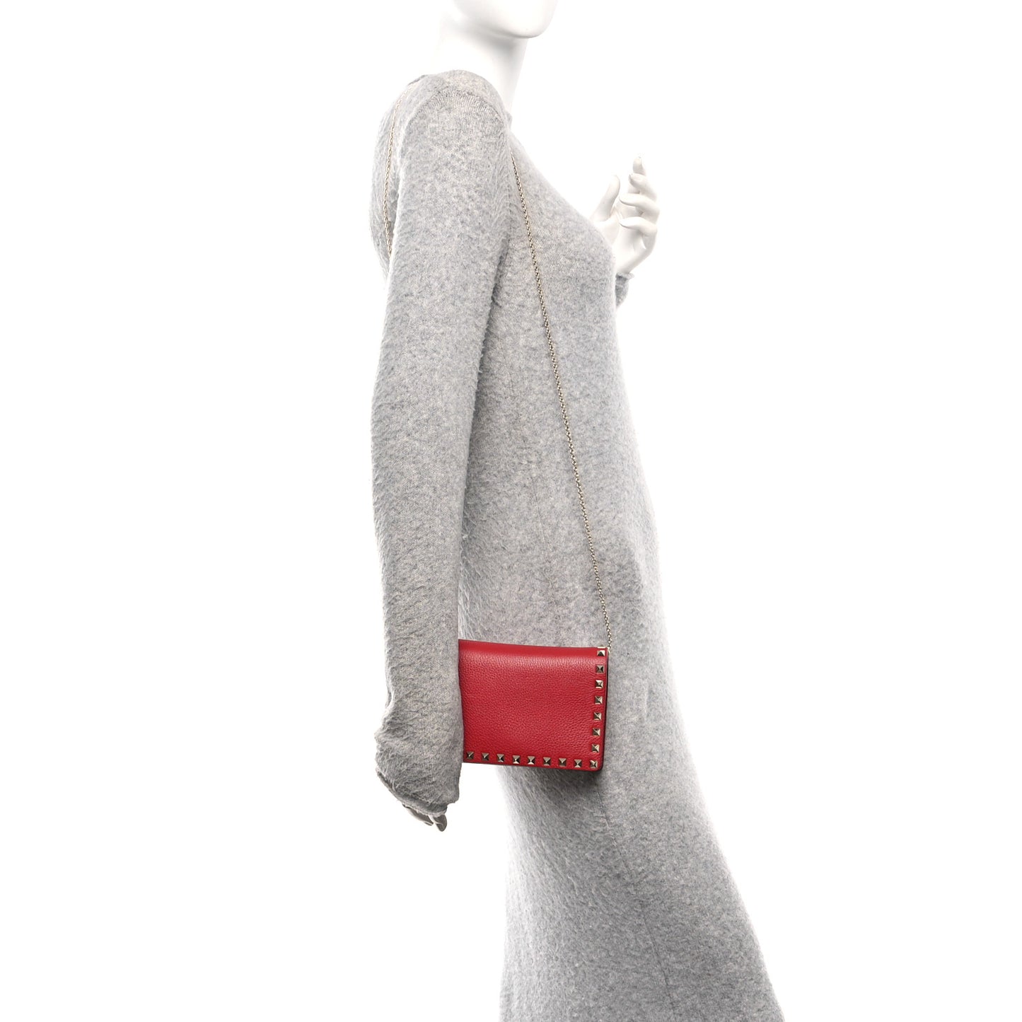 Pebbled Calfskin Rockstud Wallet on Chain Rouge Pur