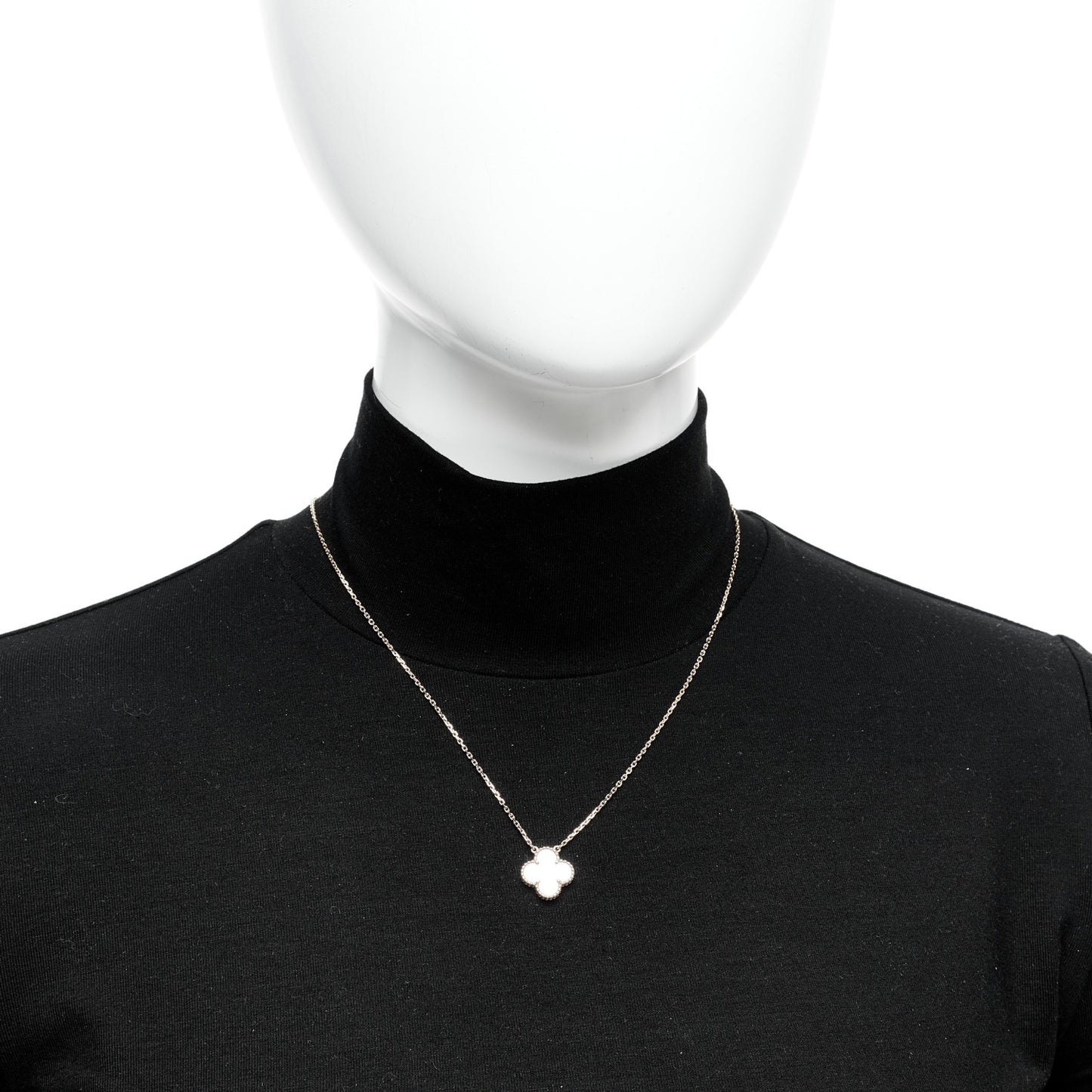 18K Yellow Gold Mother of Pearl Vintage Alhambra Pendant Necklace