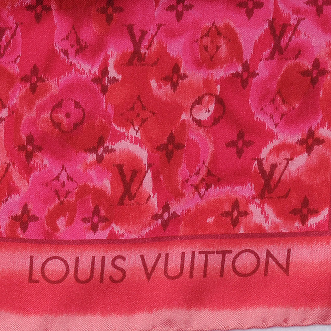 Louis Vuitton Silk Monogram Ikat Summer Square Scarf Rose Indien 3 of 5