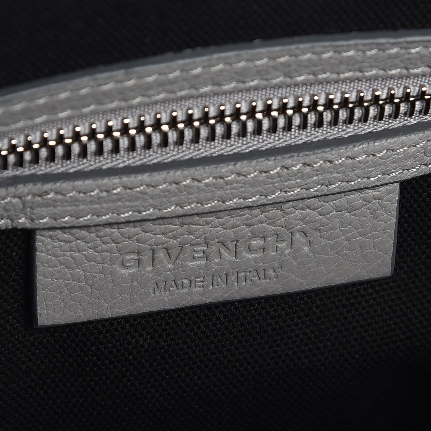 Sugar Goatskin Mini Antigona Pearl Grey