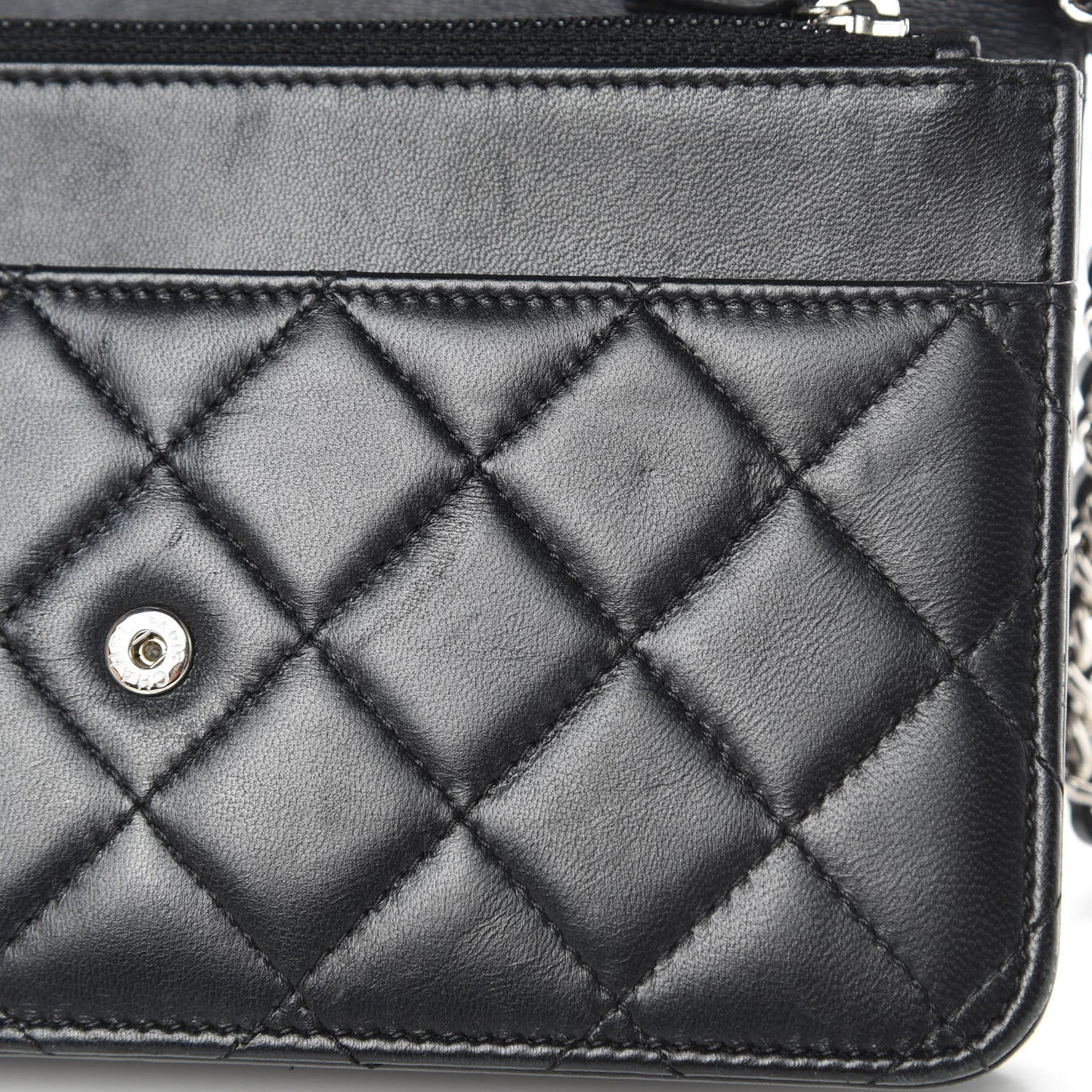 Lambskin Quilted Wallet On Chain WOC Black