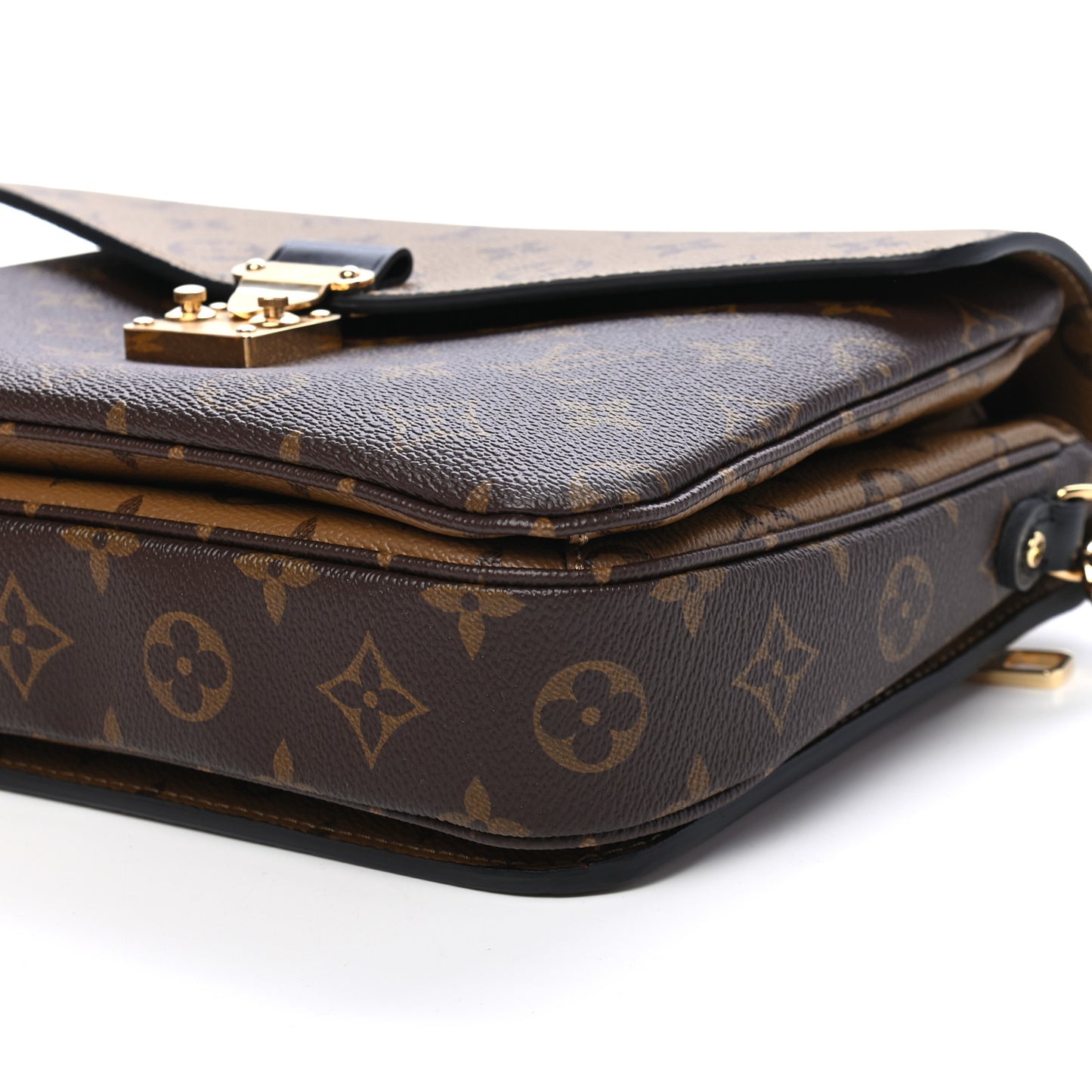 Reverse Monogram Pochette Metis
