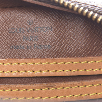 Louis Vuitton Monogram Blois 6 of 9