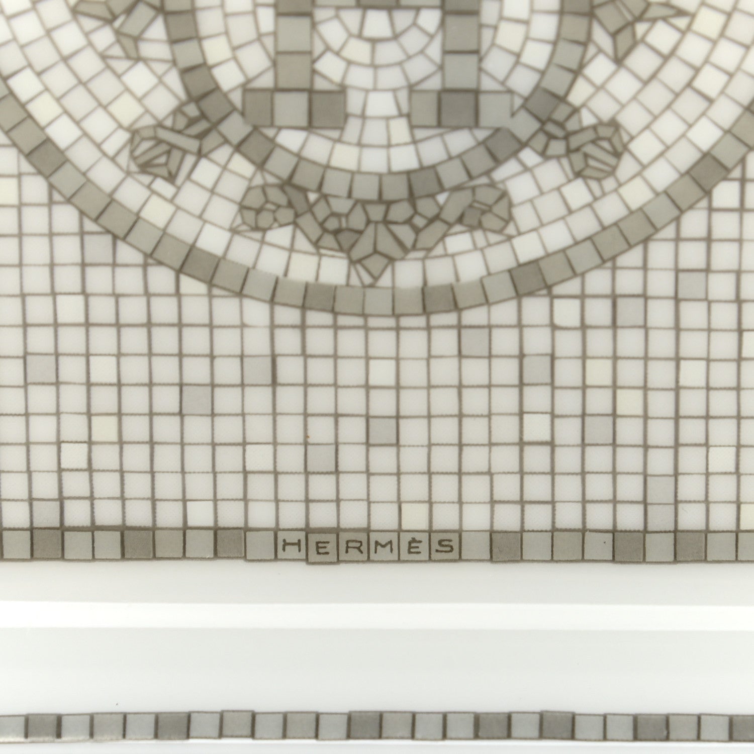 Hermes Porcelain Mosaique Au 24 Sushi Plate Platine 4 of 7