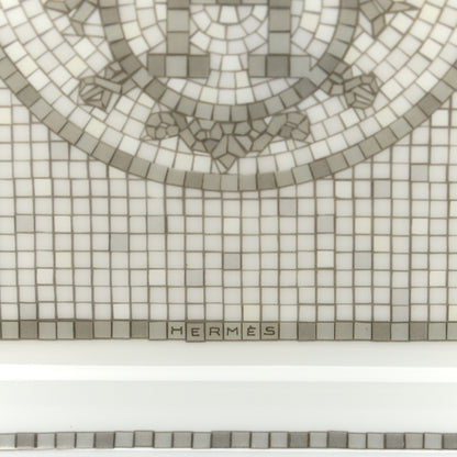 Hermes Porcelain Mosaique Au 24 Sushi Plate Platine 4 of 7