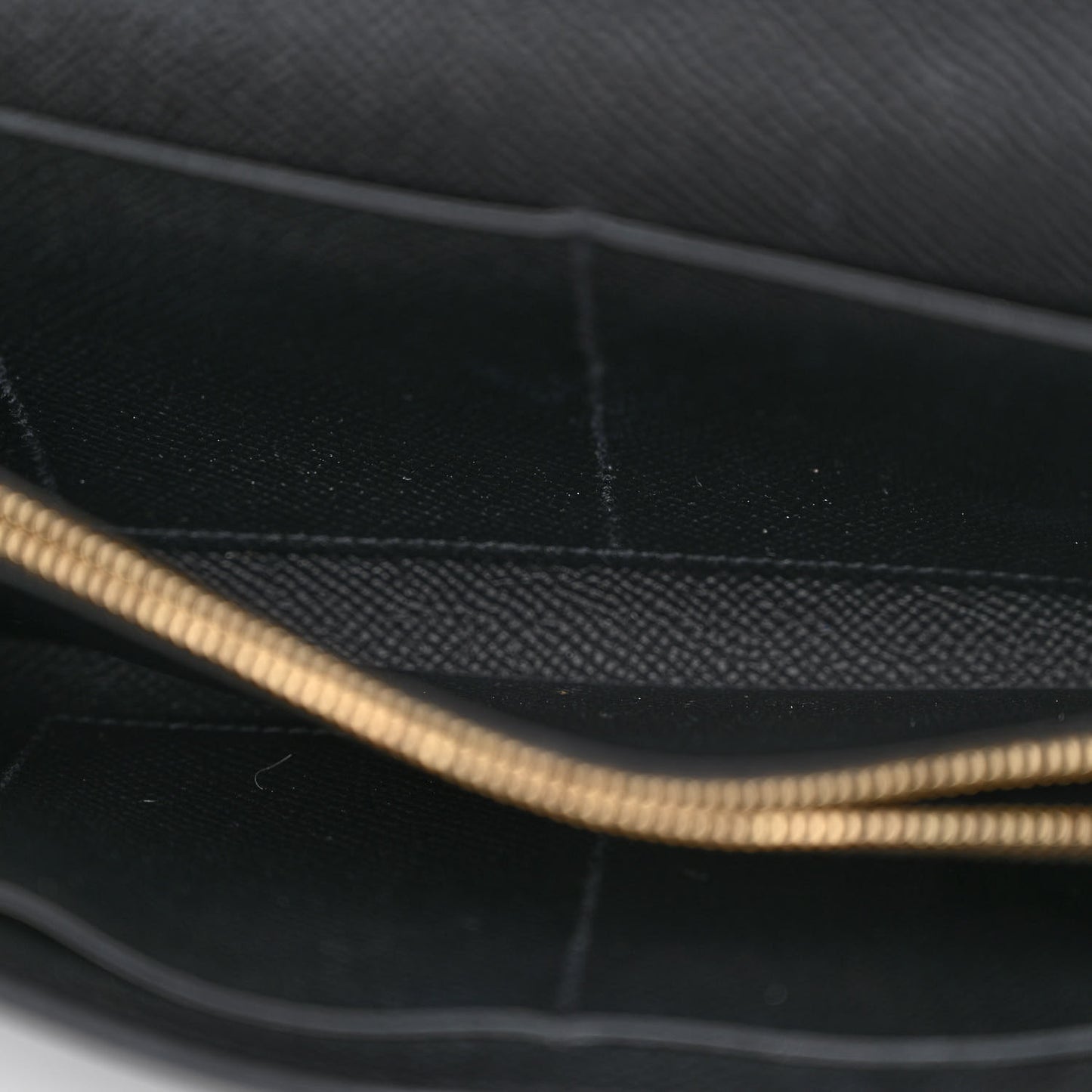 Epsom Kelly Wallet To Go Black