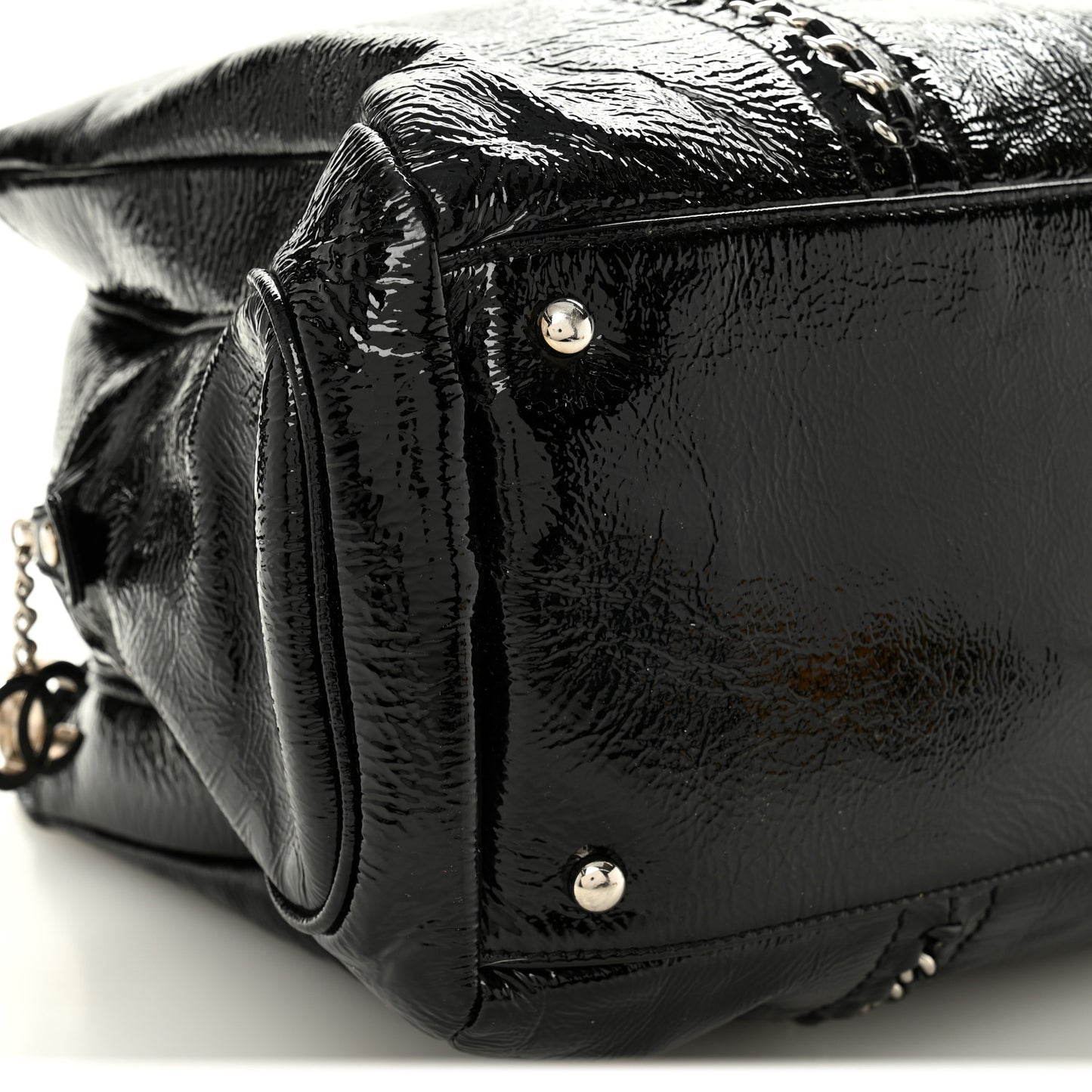 Patent Calfskin Large Luxe Ligne Tote Black