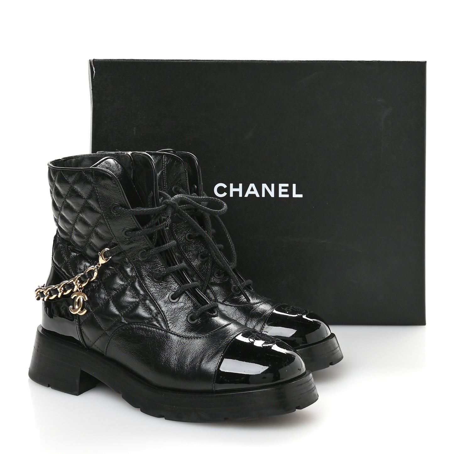 Shiny Calfskin Patent Quilted Chain Lace Up Combat Boots 40 Black