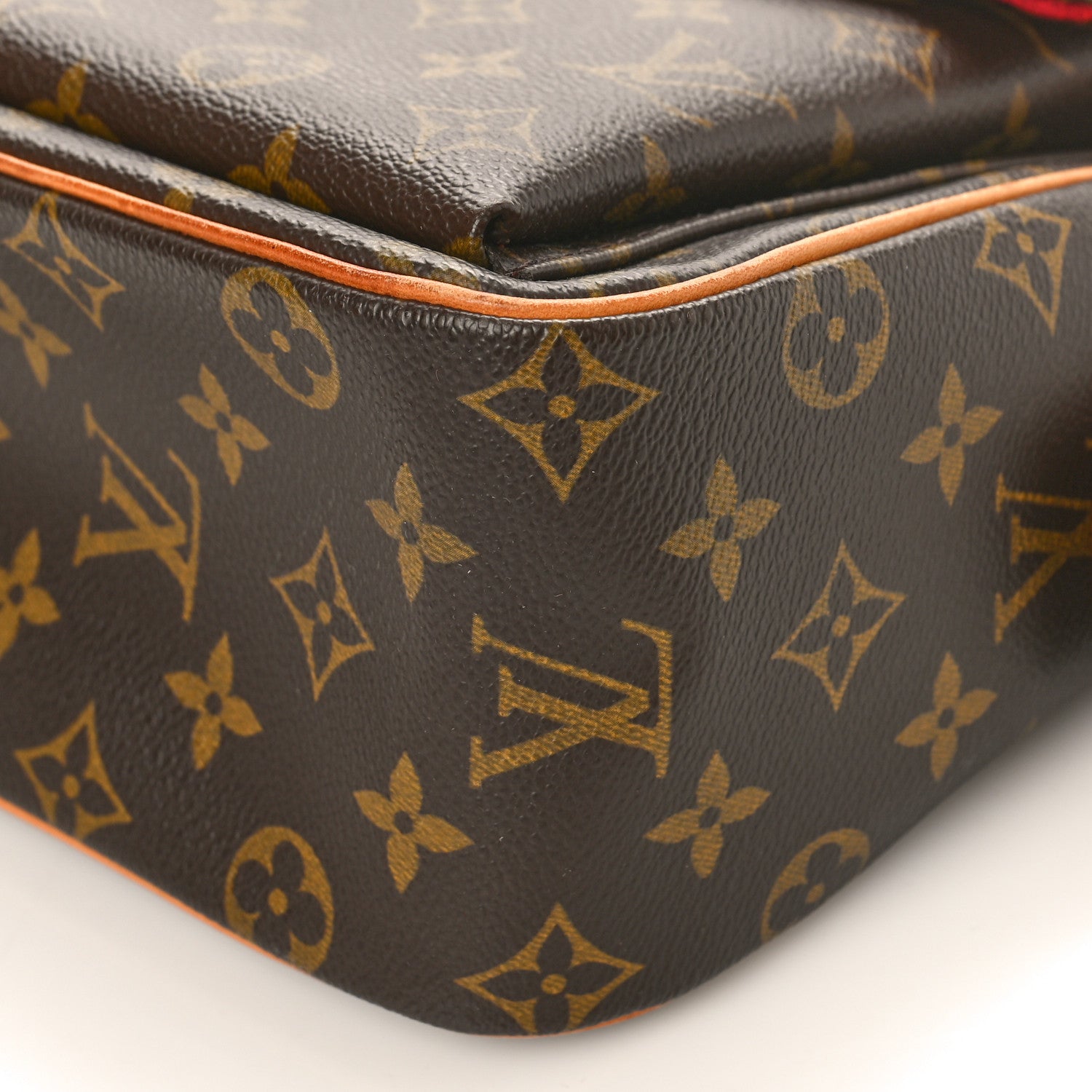 Louis Vuitton Monogram Viva-Cite GM 9 of 10