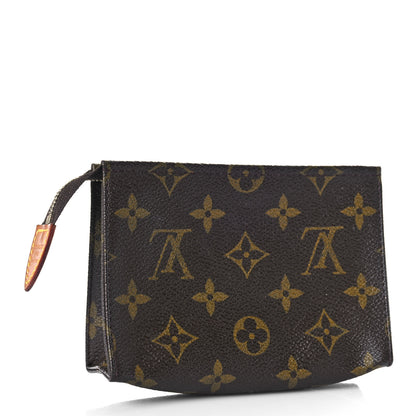 Louis Vuitton Monogram Toiletry Pouch 15 3 of 11