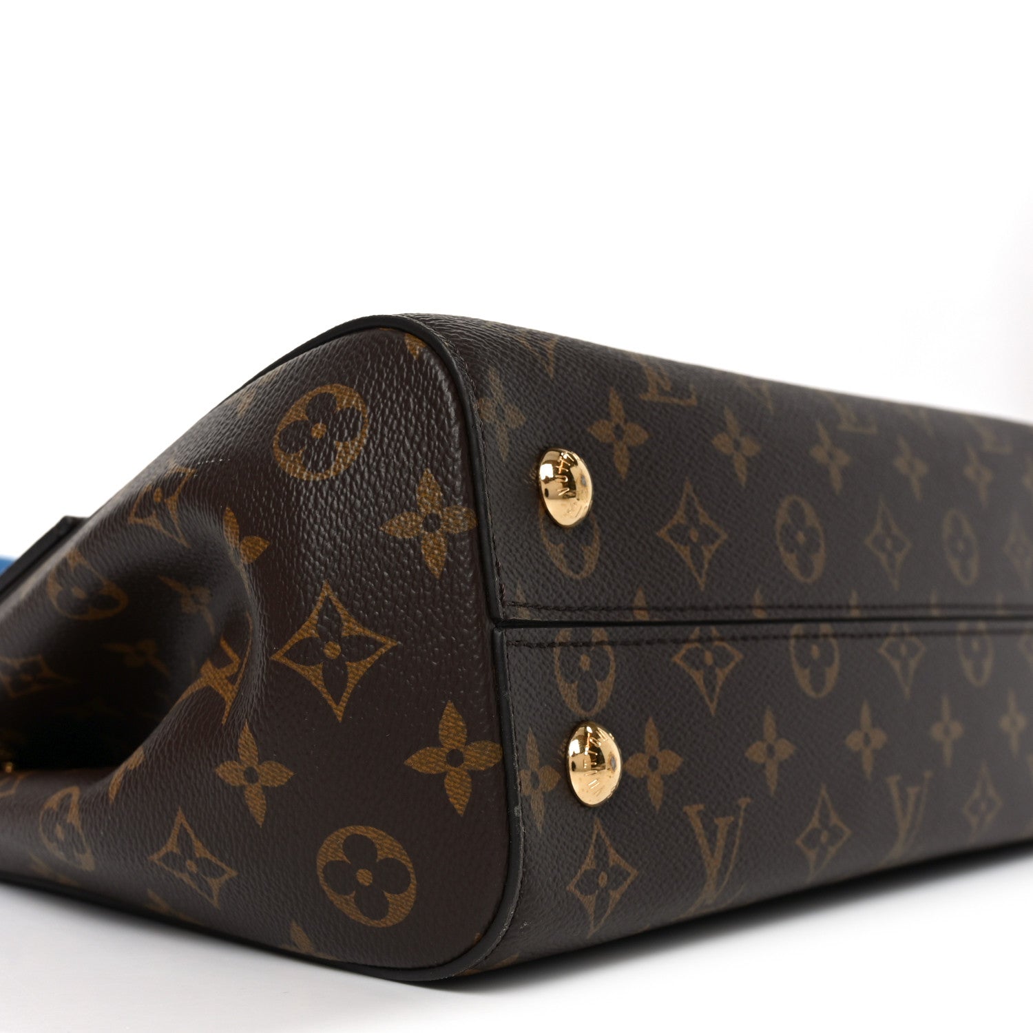 Louis Vuitton Monogram Cluny MM Blue Glacial 8 of 9