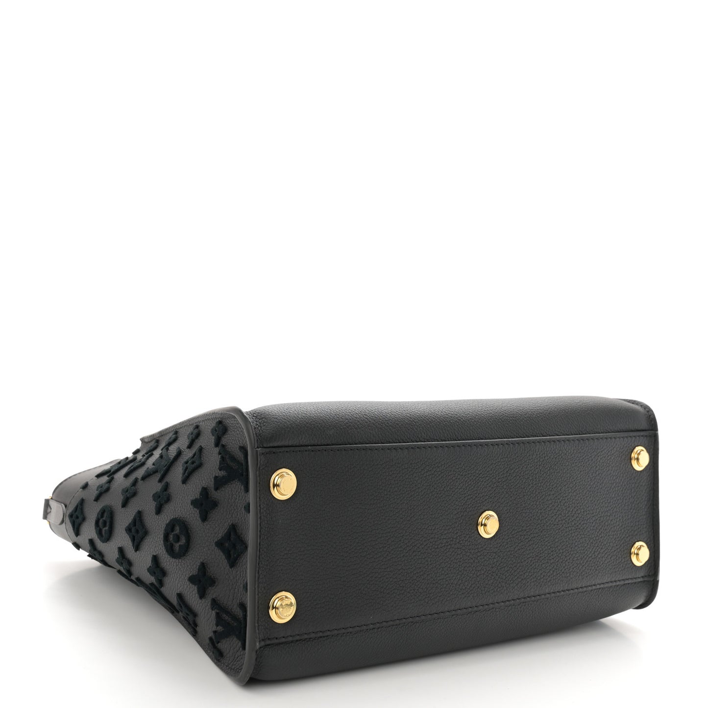 Calfskin Monogram Tufting On My Side Black