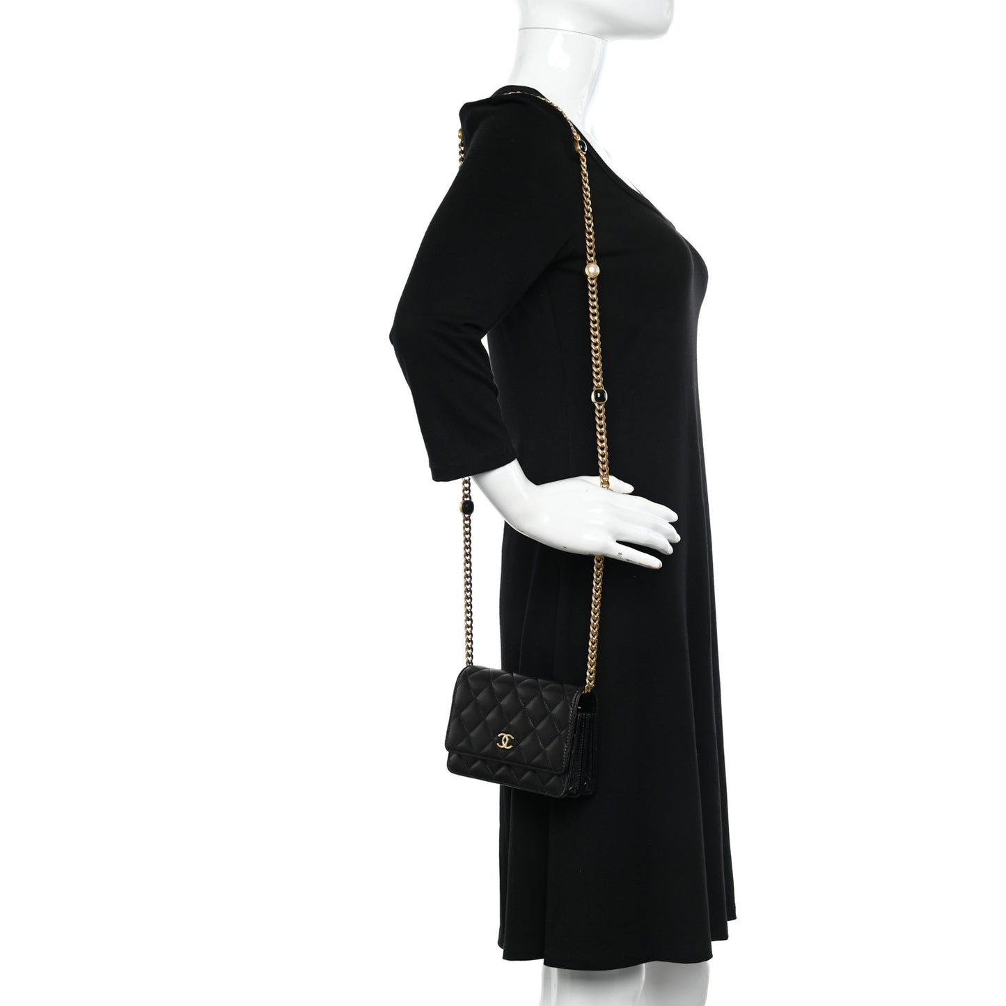 Lambskin Quilted CC Pearl Enamel Clutch on Chain WOC Black