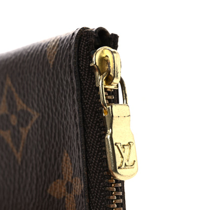 Louis Vuitton Monogram Key Pouch 9 of 10