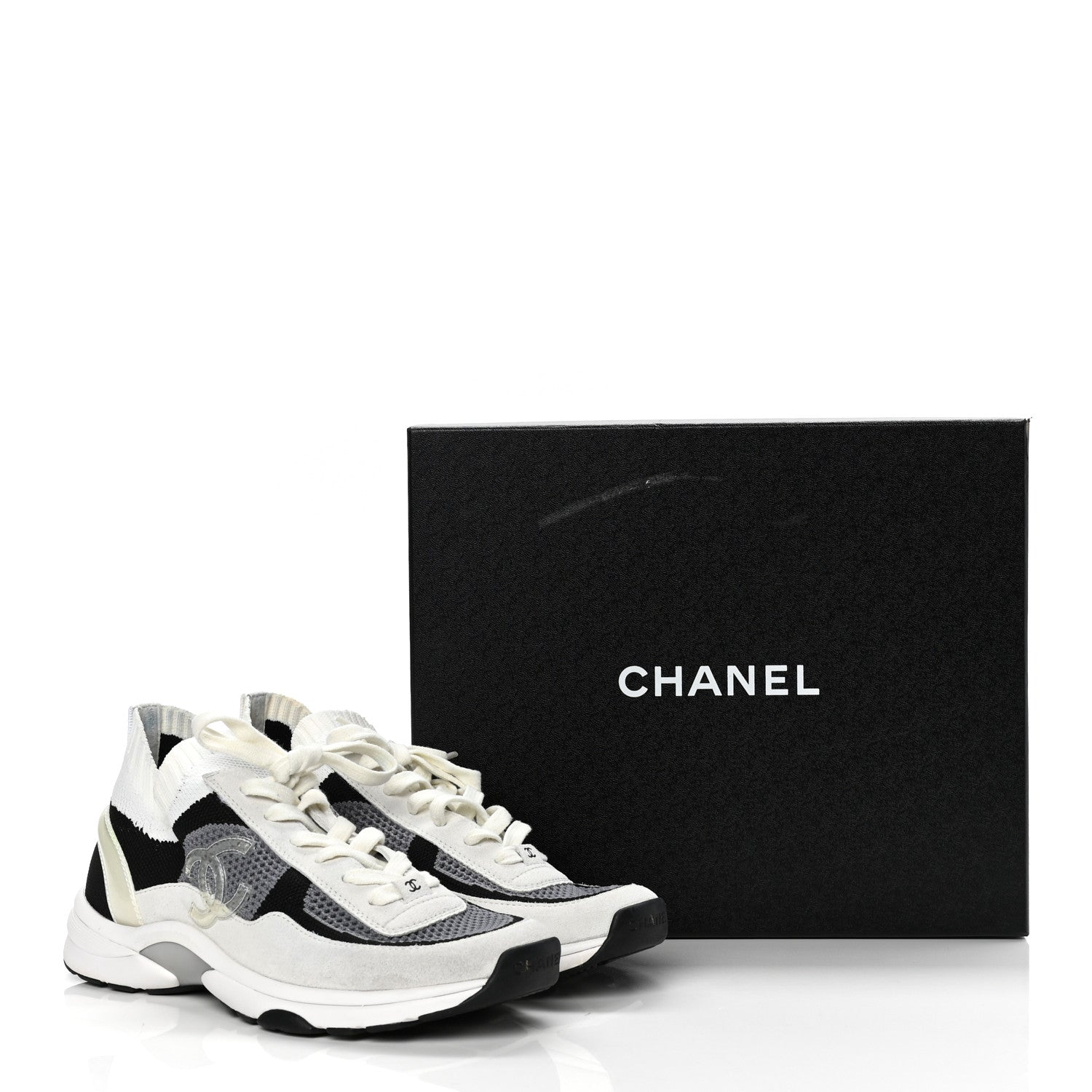 Chanel Fabric Suede Calfskin Stretch CC Sneakers 40 Beige Black 9 of 9