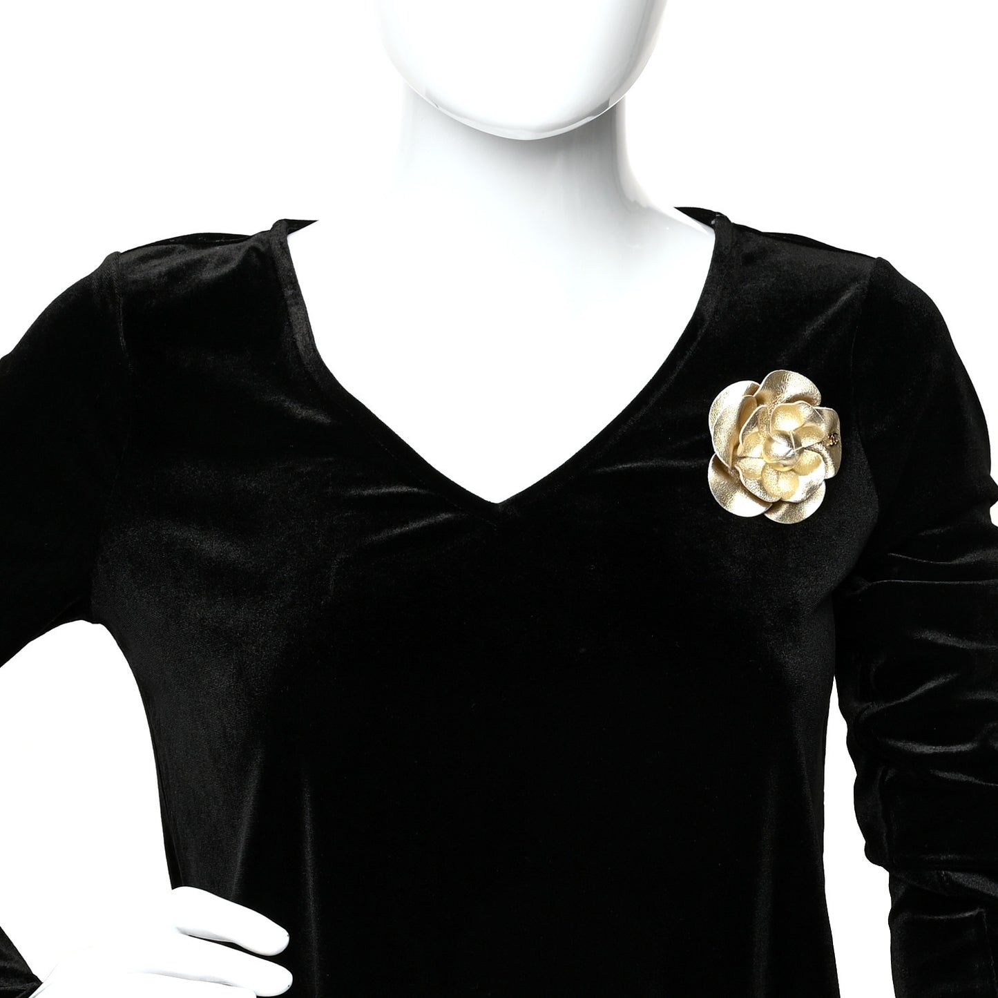 Metallic Lambskin Camellia Brooch Gold