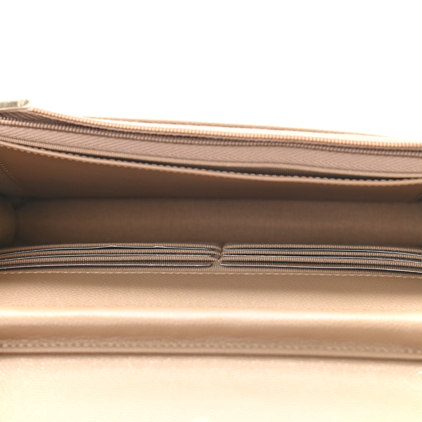 Caviar Quilted Wallet On Chain WOC Beige