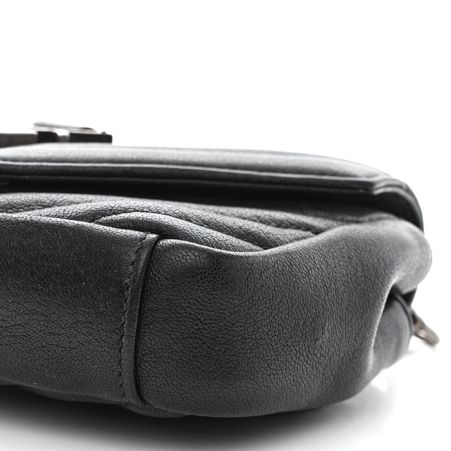 Saint Laurent Sheepskin Matelasse Chevron Monogram College Chain Wallet Black 10 of 10