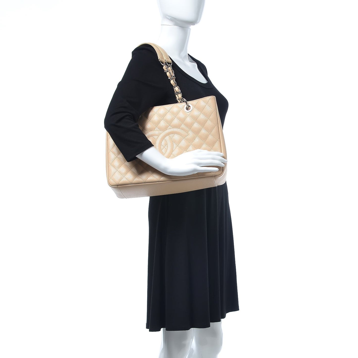 Caviar Quilted Grand Shopping Tote GST Beige Clair