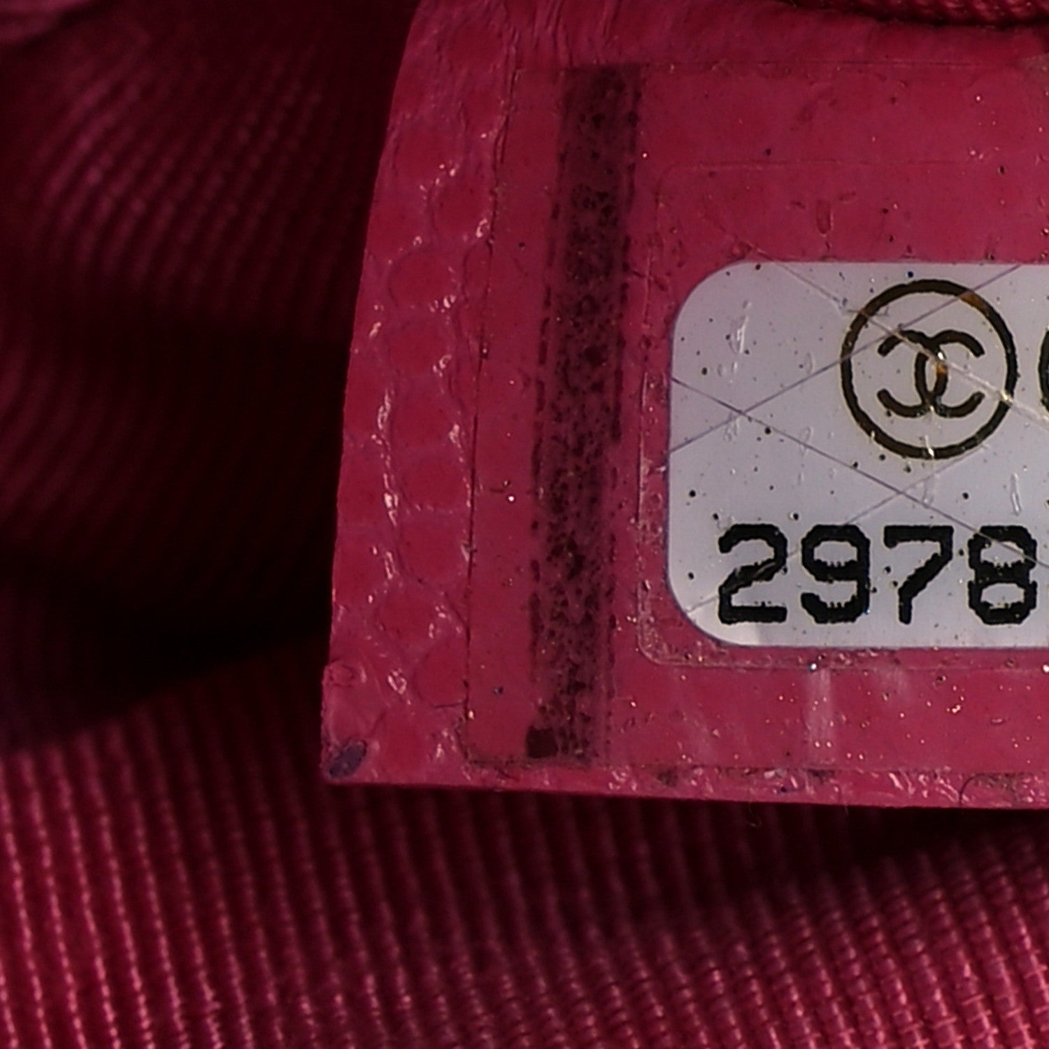 Chanel Caviar Quilted Small Cosmetic Case Pink 7 of 8